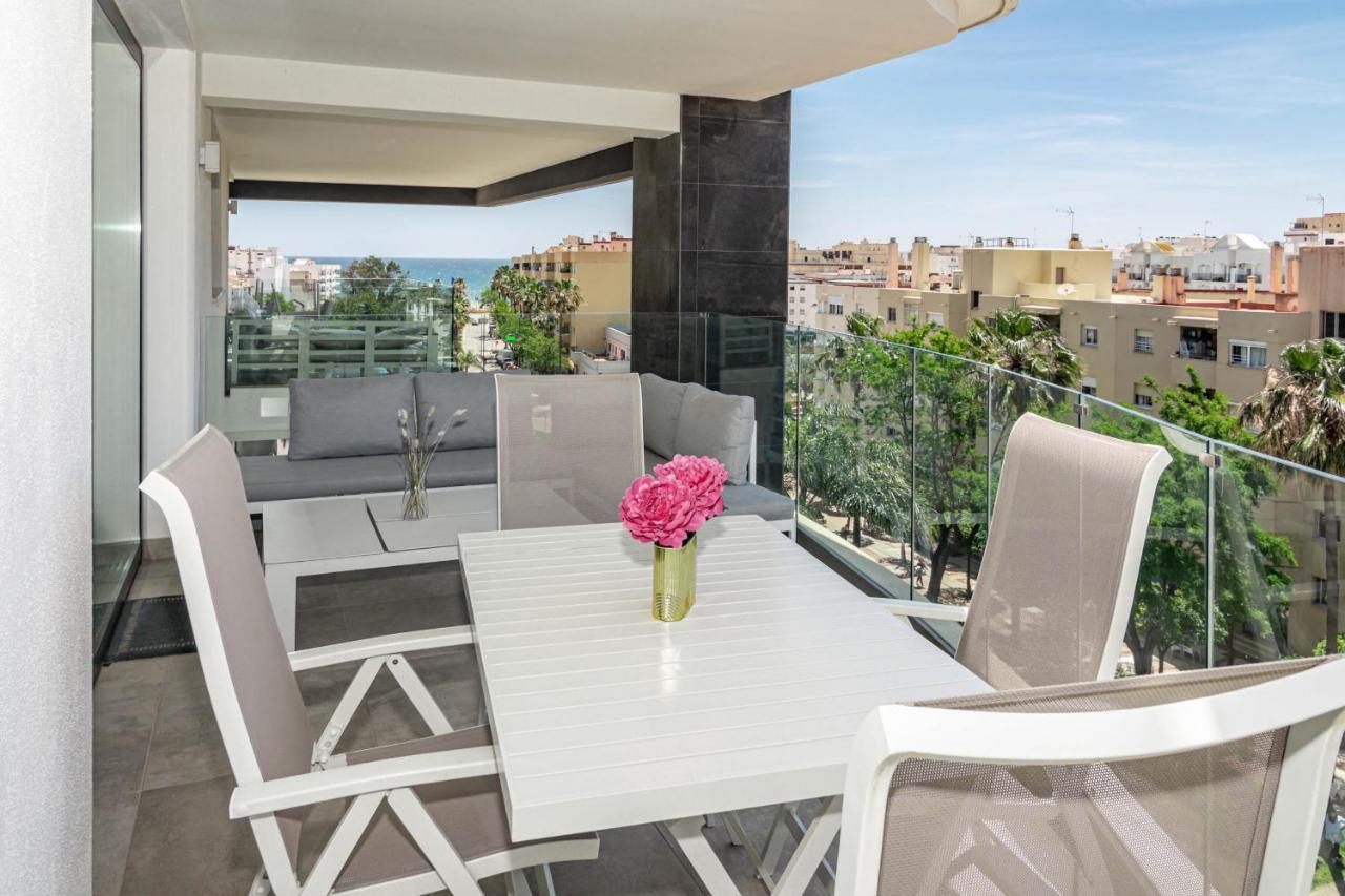 Inf45P- Modern 3 Bed City Apartment Next To Beach Estepona Exterior photo